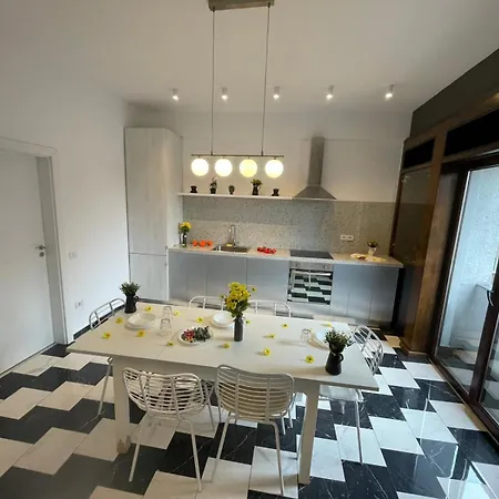 公寓 Ultracentral 2 Bedroom 布加勒斯特